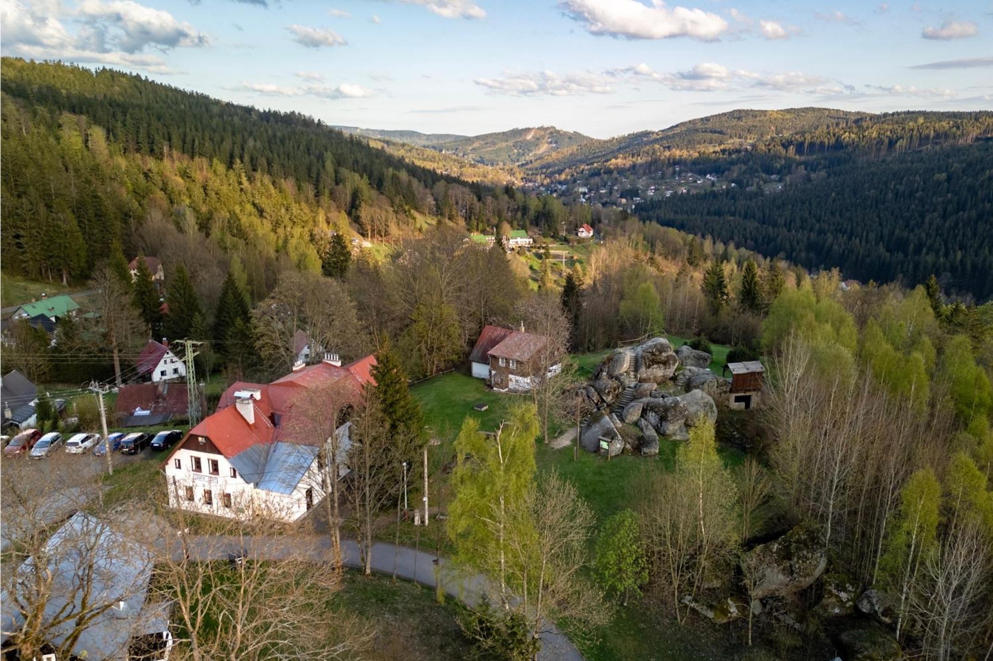 Chata Cert Josefŭv Dŭl Exterior foto